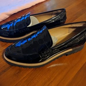 Black patent loafers Franco Sarto size 8.5